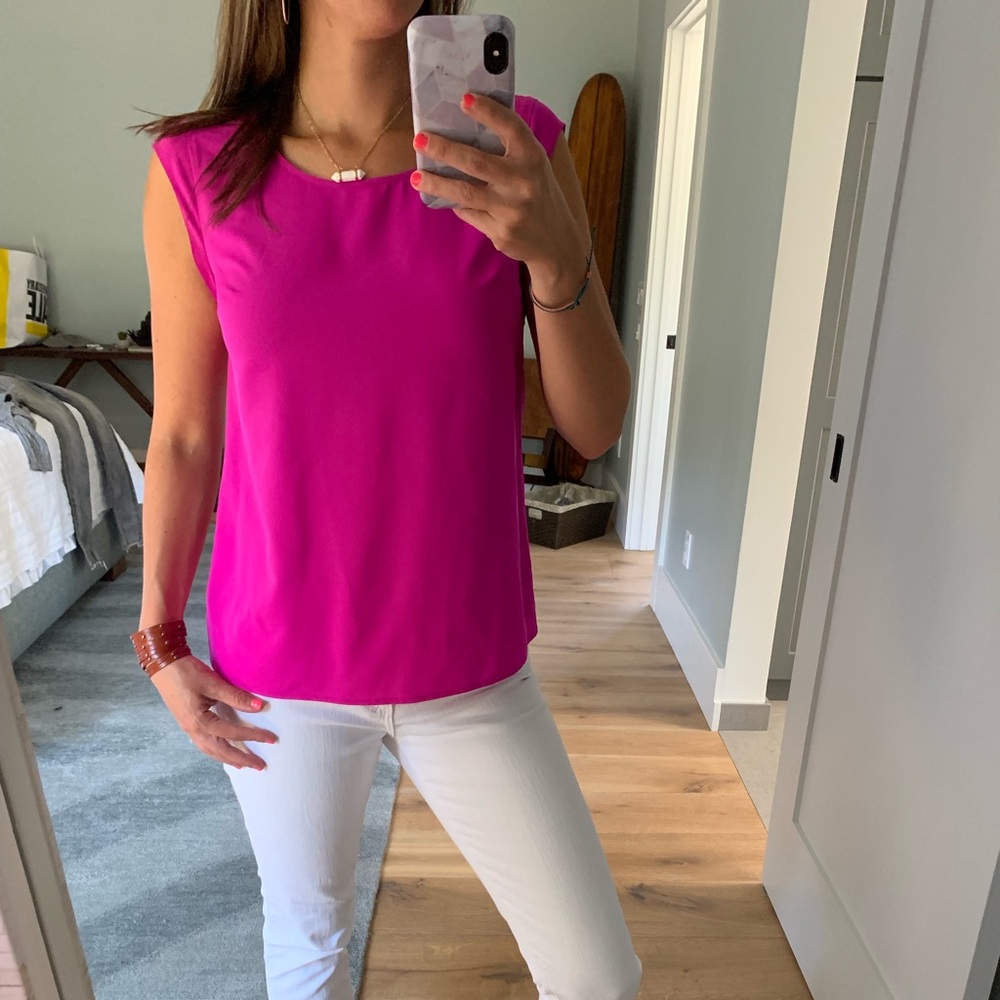 Versatile pink top